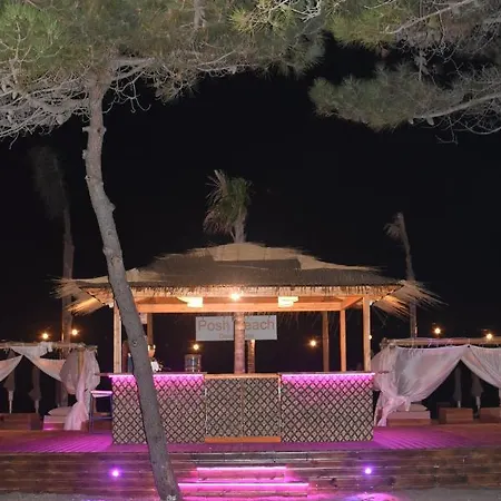 Posh 1 * Kavaje