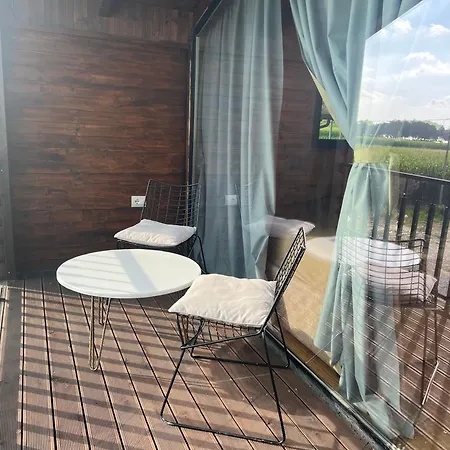 Villa Posh 1 *