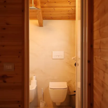 Villa Posh 1 *